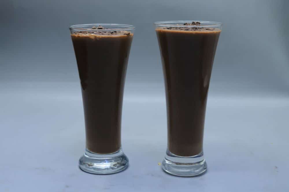 مشروب كاكا باللبن والشوكولاتة