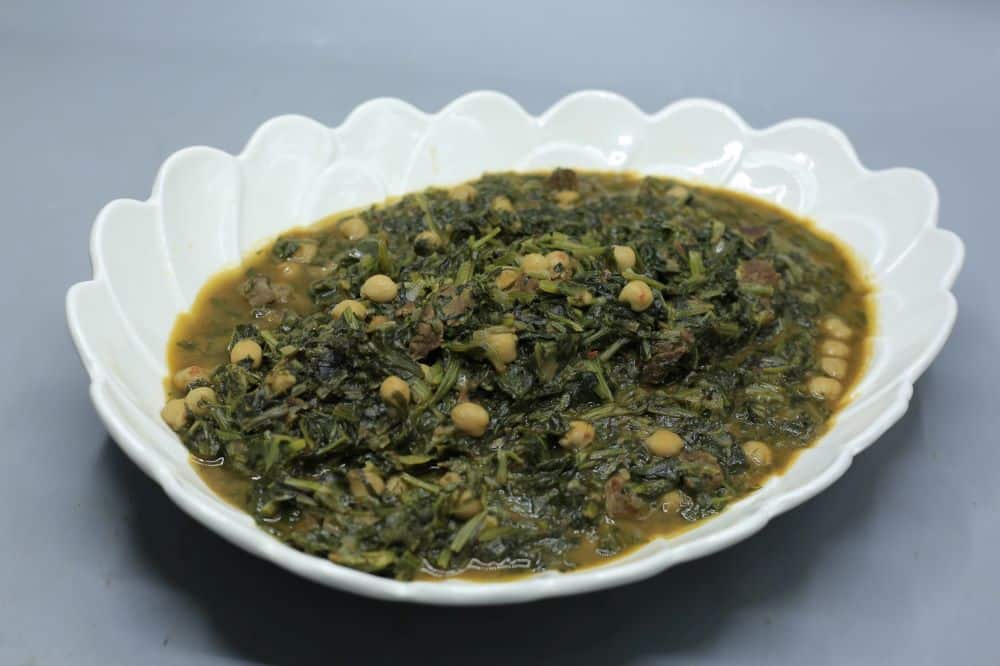 سبانخ مكمور