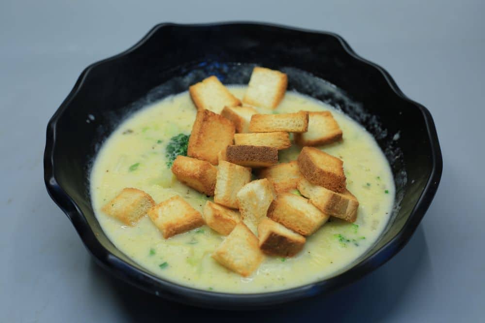شوربة بطاطس بالبروكلي