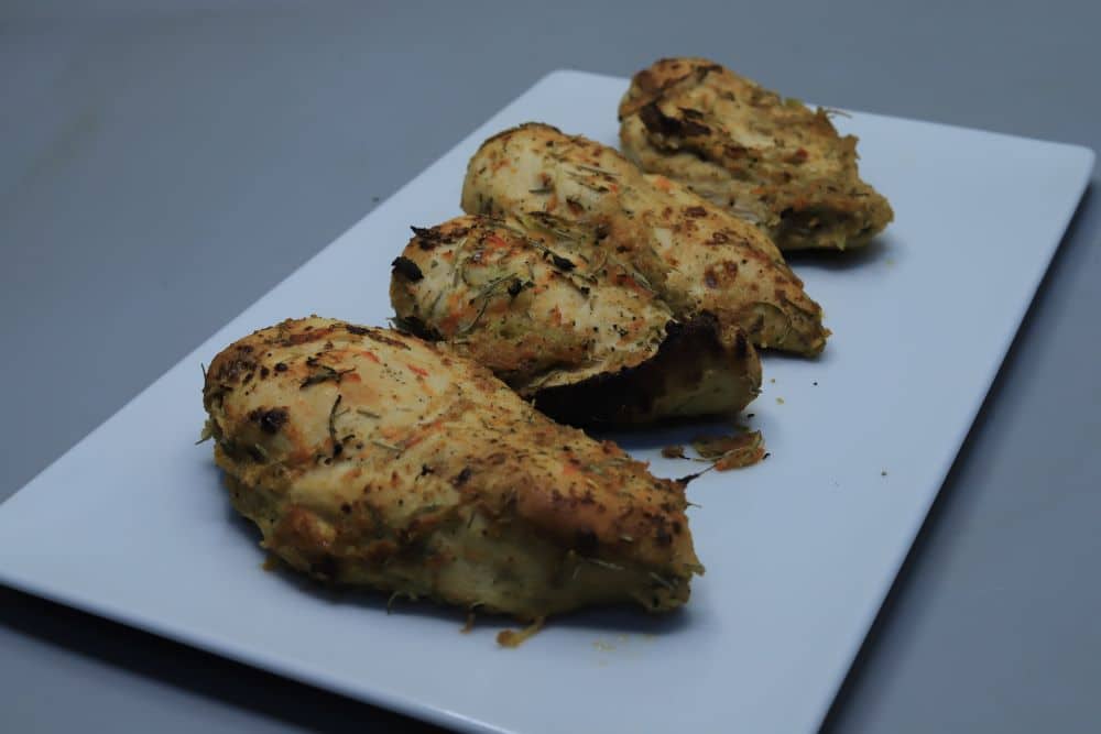 صدور دجاج مشوية في الفرن