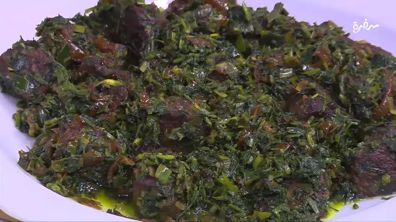 لحم بالخضرة