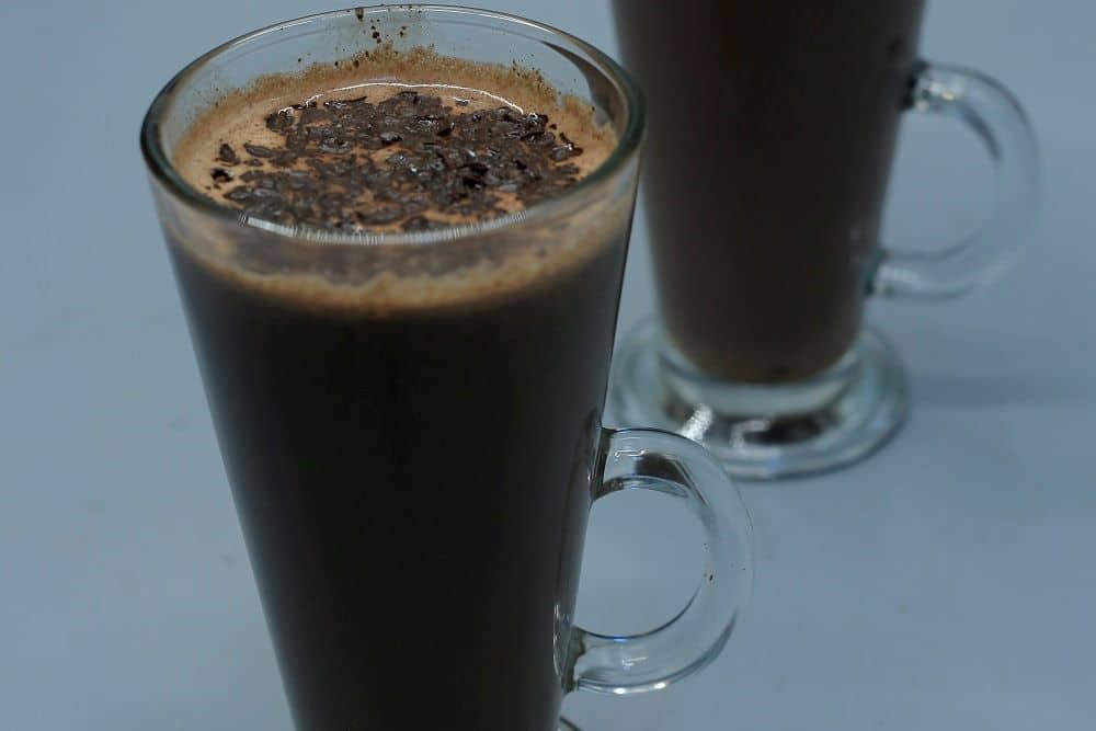 مشروب الشوكولاتة الساخن الغني