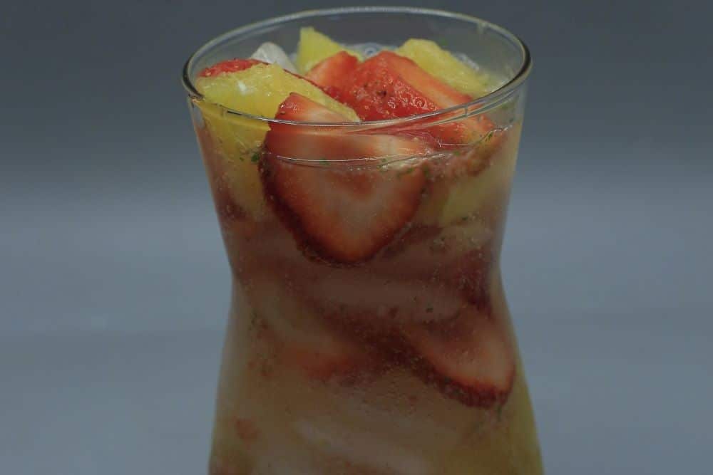 موخيتو الفراولة والبرتقال