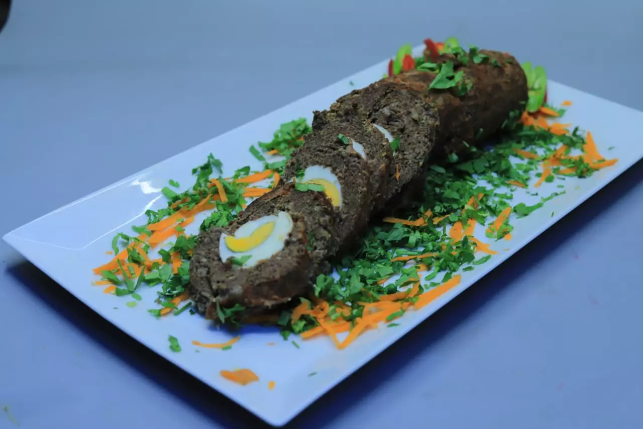 روول اللحمة