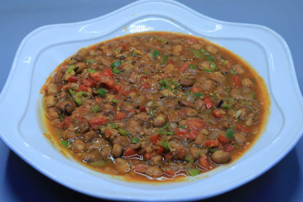 فول بالصلصة