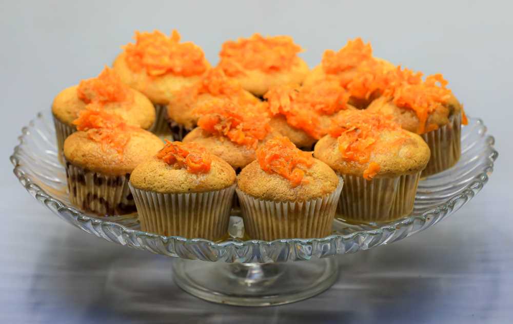 كب كيك بالجزر والقرفة