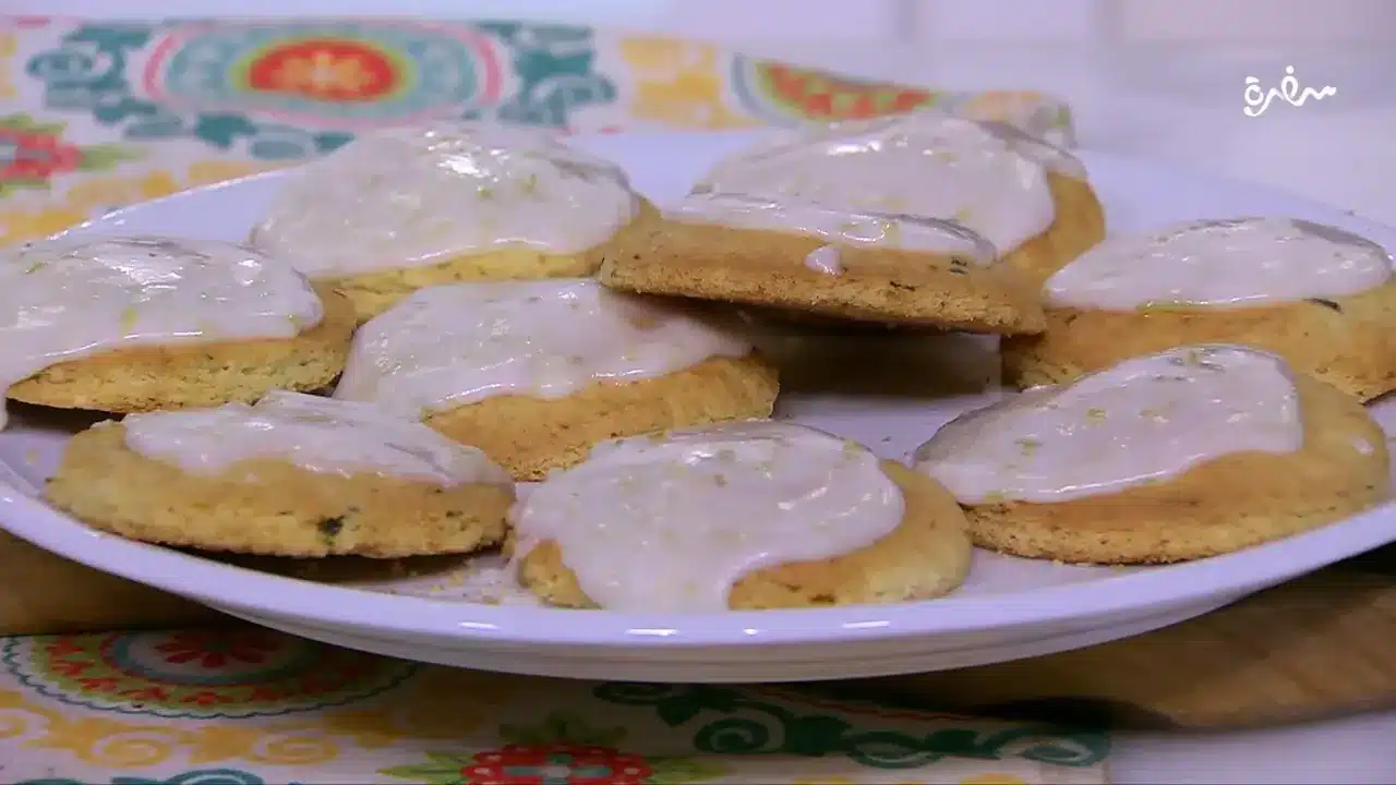 كوكيز الليمون والروزماري باللبن الرائب