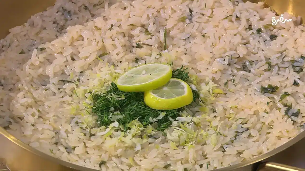 أرز بالليمون والكزبرة