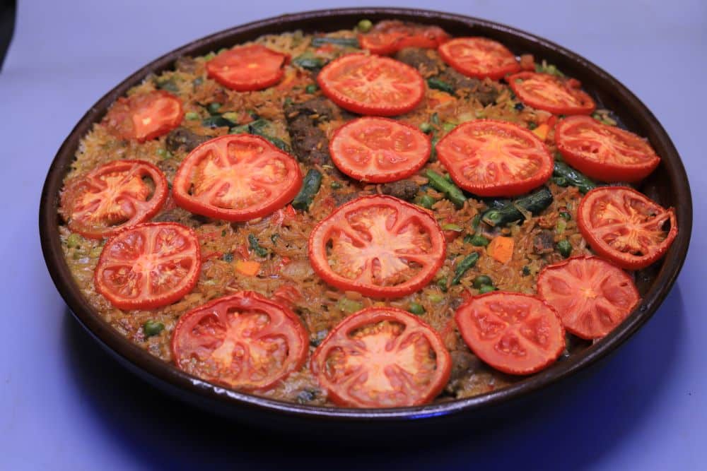 طاجن لسان عصفور بالخضار المشكل