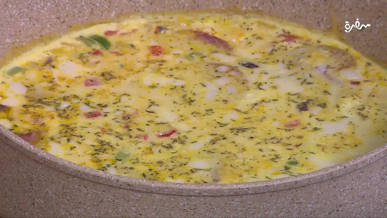 طاسة بيض بيتزا