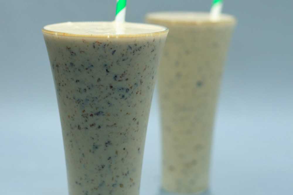 ميلك شيك القراصيا