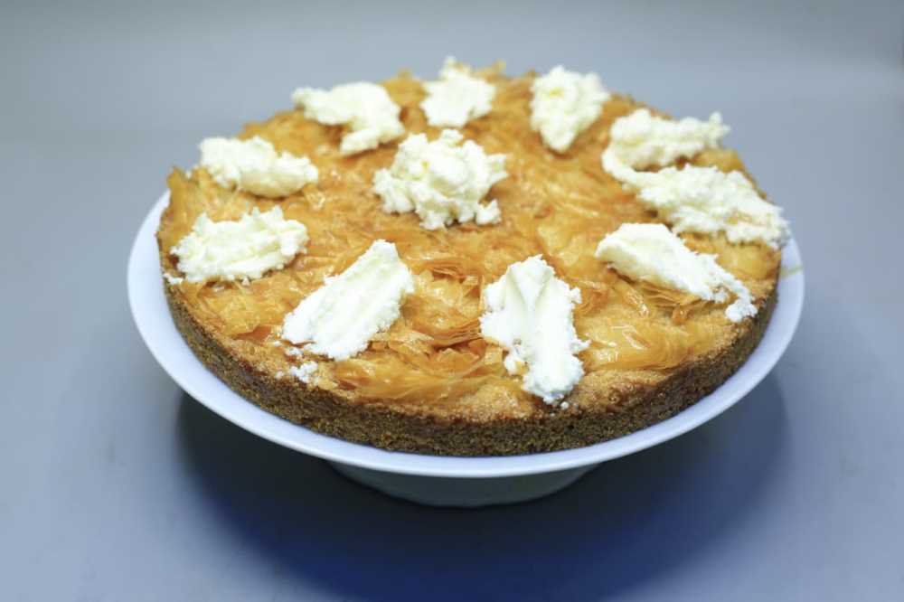 جلاش بالبسبوسة والقشطة