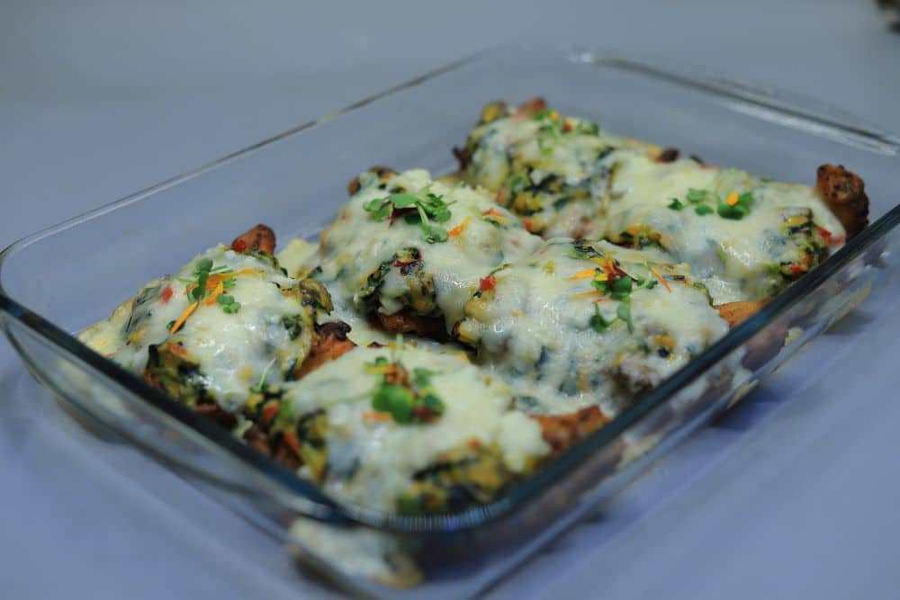 دجاج بصوص كريمي في الفرن