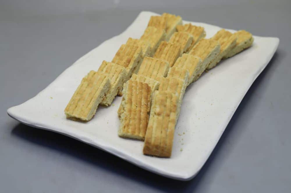 صينية بسكوت