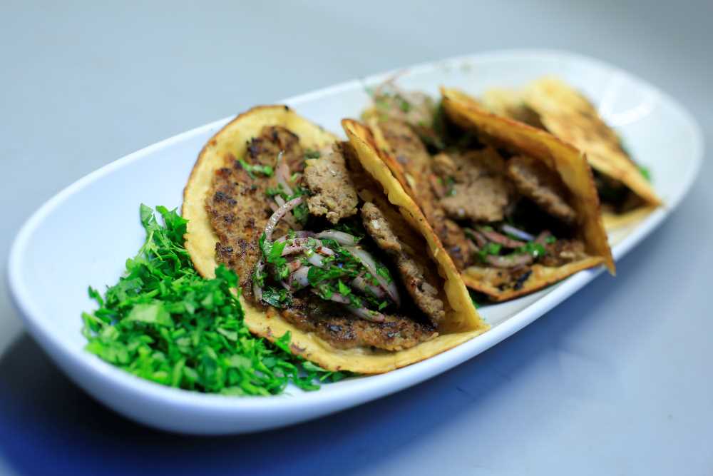 فطاير التورتيلا باللحم