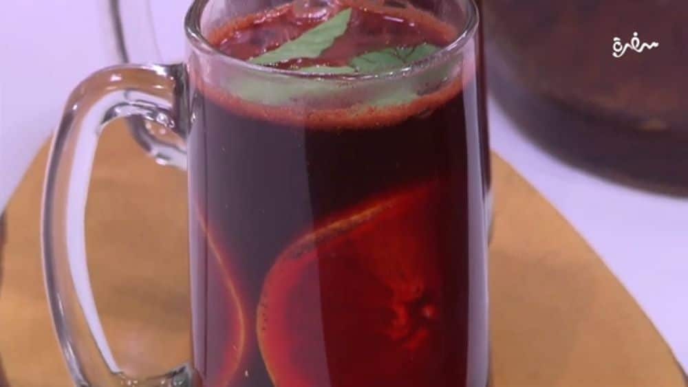 كركديه بالقرفة والبرتقال