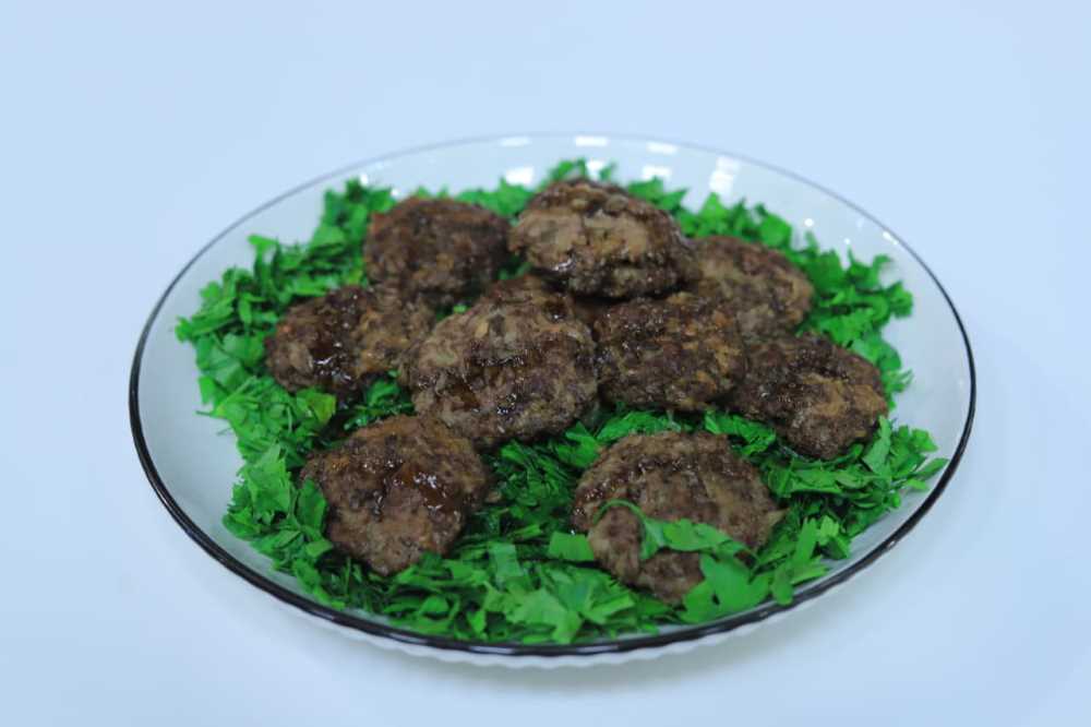 كفتة لحمة بالعسل الأسود بطريقة ساندرا