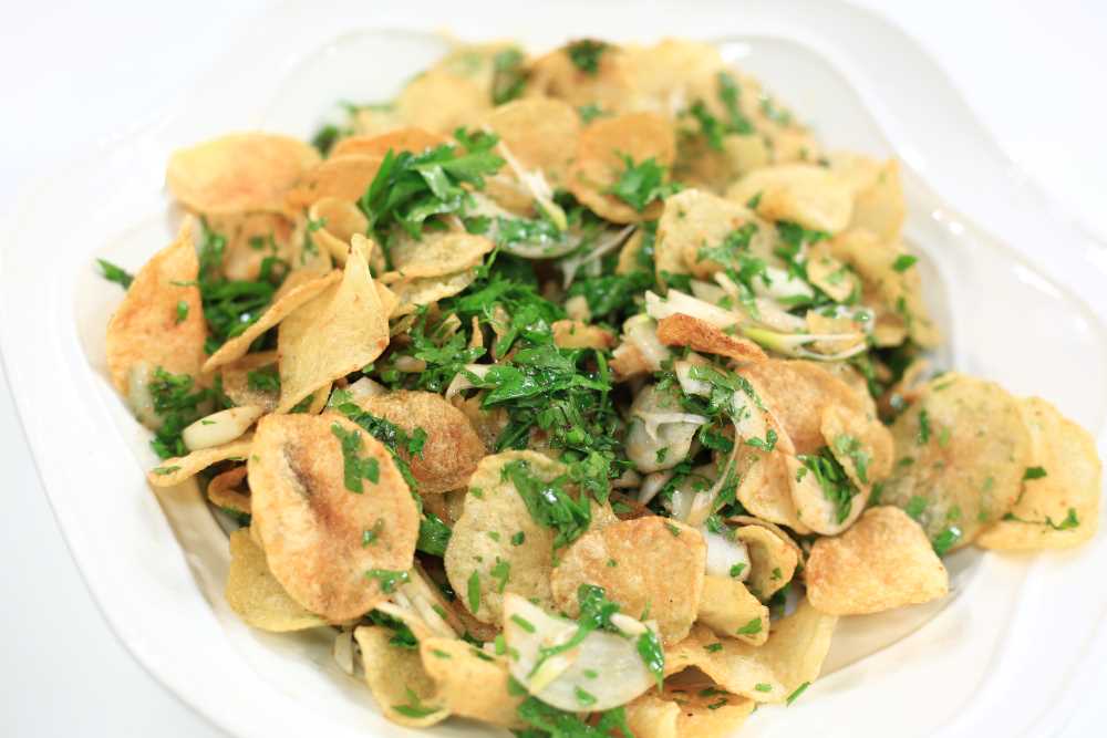 بطاطس شيبس محمرة