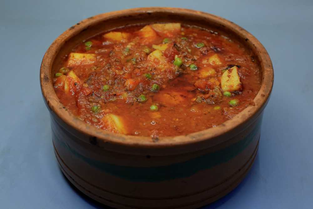 طاجن بطاطس باللحمة المفرومة