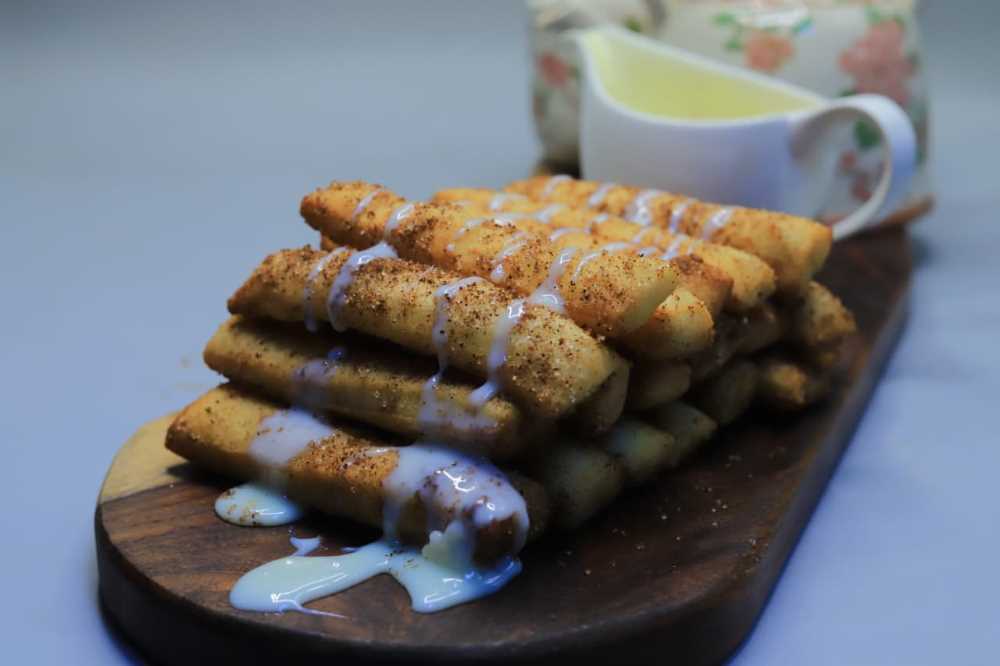 فطاير مقلية بالقرفة