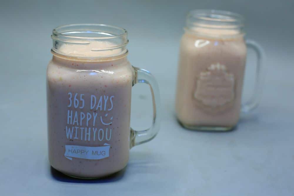 كوكتيل فواكه بالزبادي